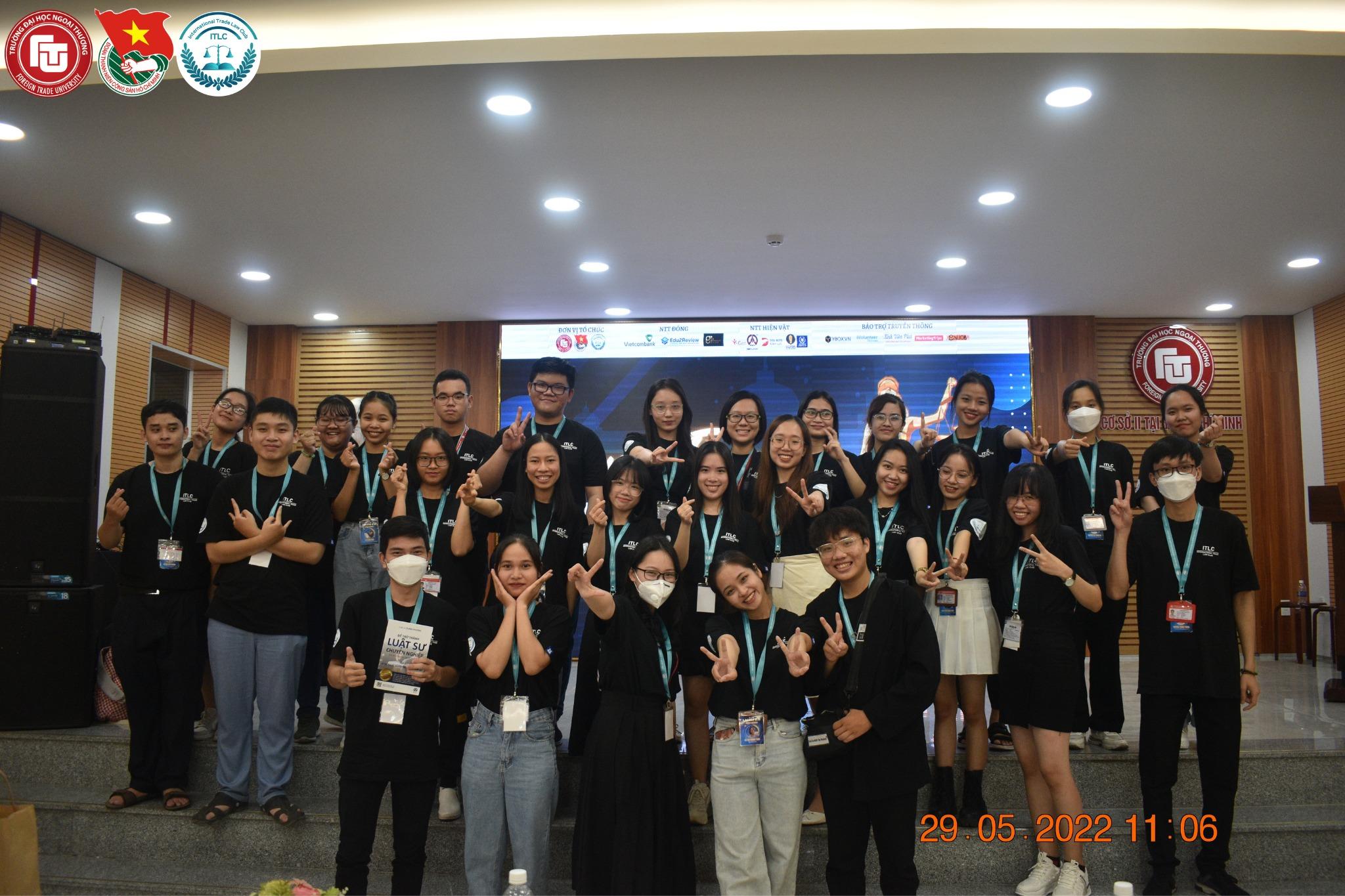 Câu lạc bộ Luật Thương mại Quốc tế