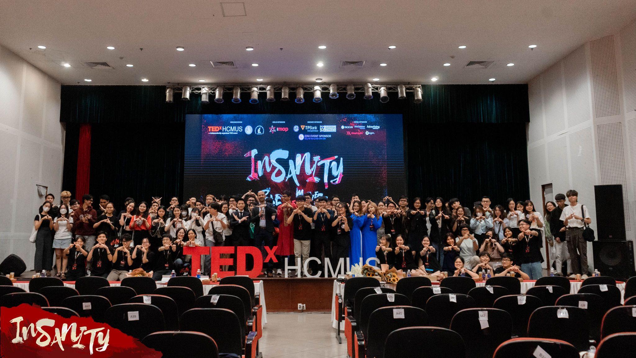 Hình ảnh hoạt động của CLB TEDx HCMUS với URL: https://edus3.leaderbook.com/prod/upload/img/6665c98f04b0510051ba879b-447880952_490202176677810_5625178920543333869_n.jpg