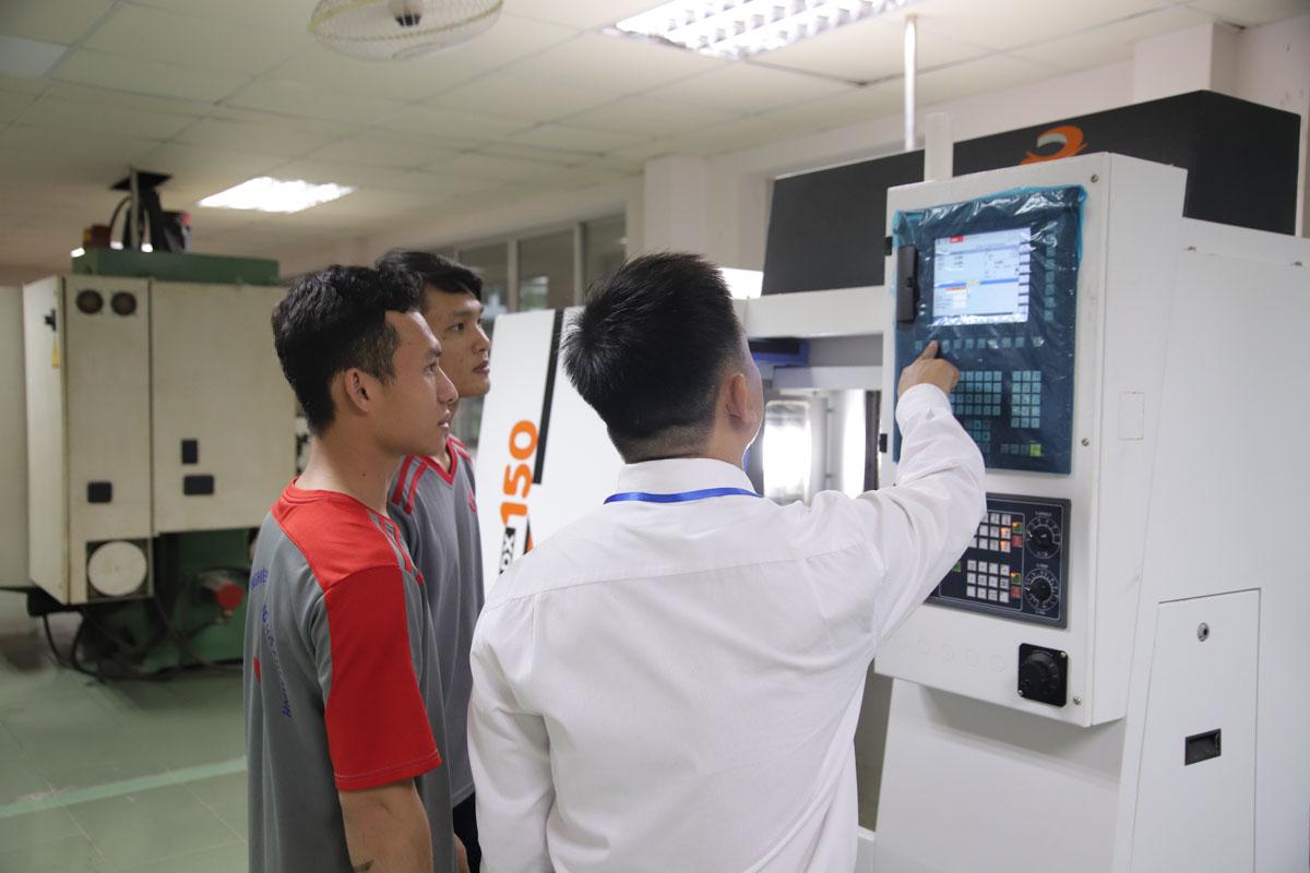 Trường Đại học Công nghiệp TP.HCM, Phân hiệu Quảng Ngãi