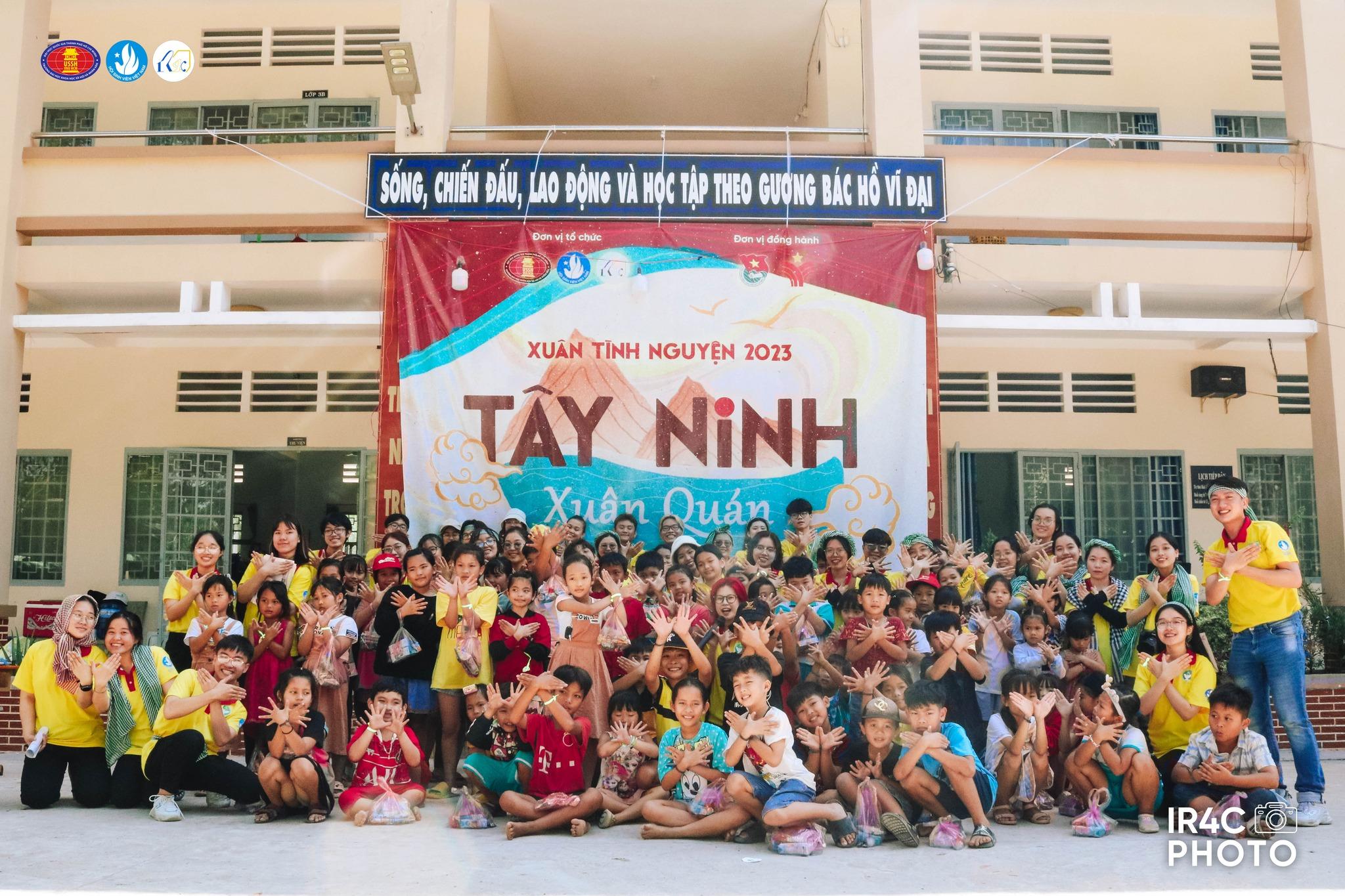 Hình ảnh của Xuân Tình nguyện 2023 "Tây Ninh Xuân Quán"