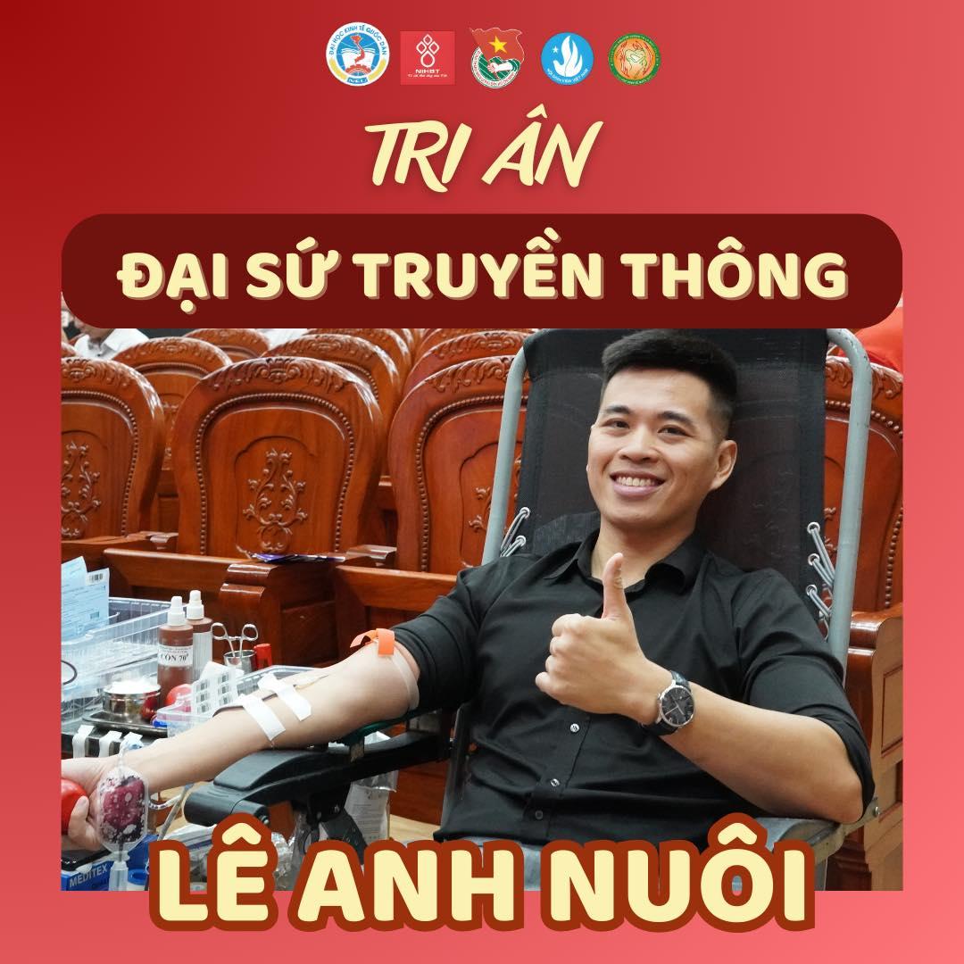 Hình ảnh hoạt động của CLB Đội Sinh viên Tình nguyện Trường Đại học Kinh tế Quốc dân với URL: https://edus3.leaderbook.com/prod/upload/img/66c8403c642c780051425624-20.jpg