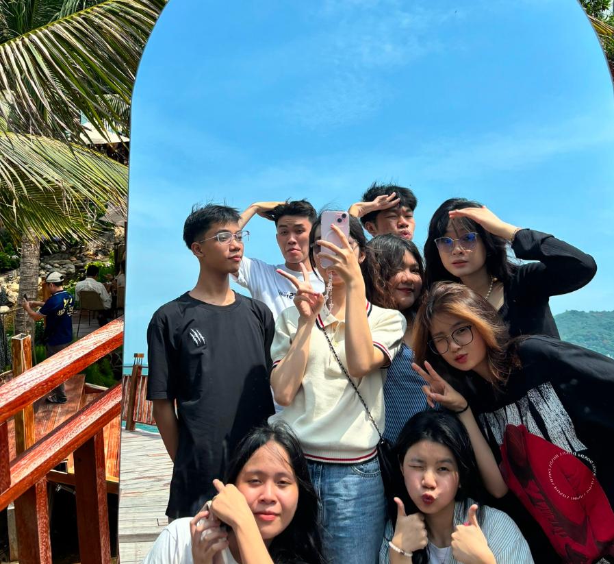 Hình ảnh hoạt động của CLB BAC MARKETING với URL: https://edus3.leaderbook.com/prod/upload/img/67908a1259a3e900528c7590-IMG_3061.jpeg
