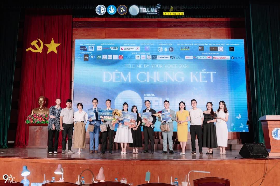 Hình ảnh hoạt động của CLB Câu lạc bộ MC Trường Đại học Luật Hà Nội với URL: https://edus3.leaderbook.com/prod/upload/img/67d9a433ff12e3005112dc15-IMG_0518.JPG