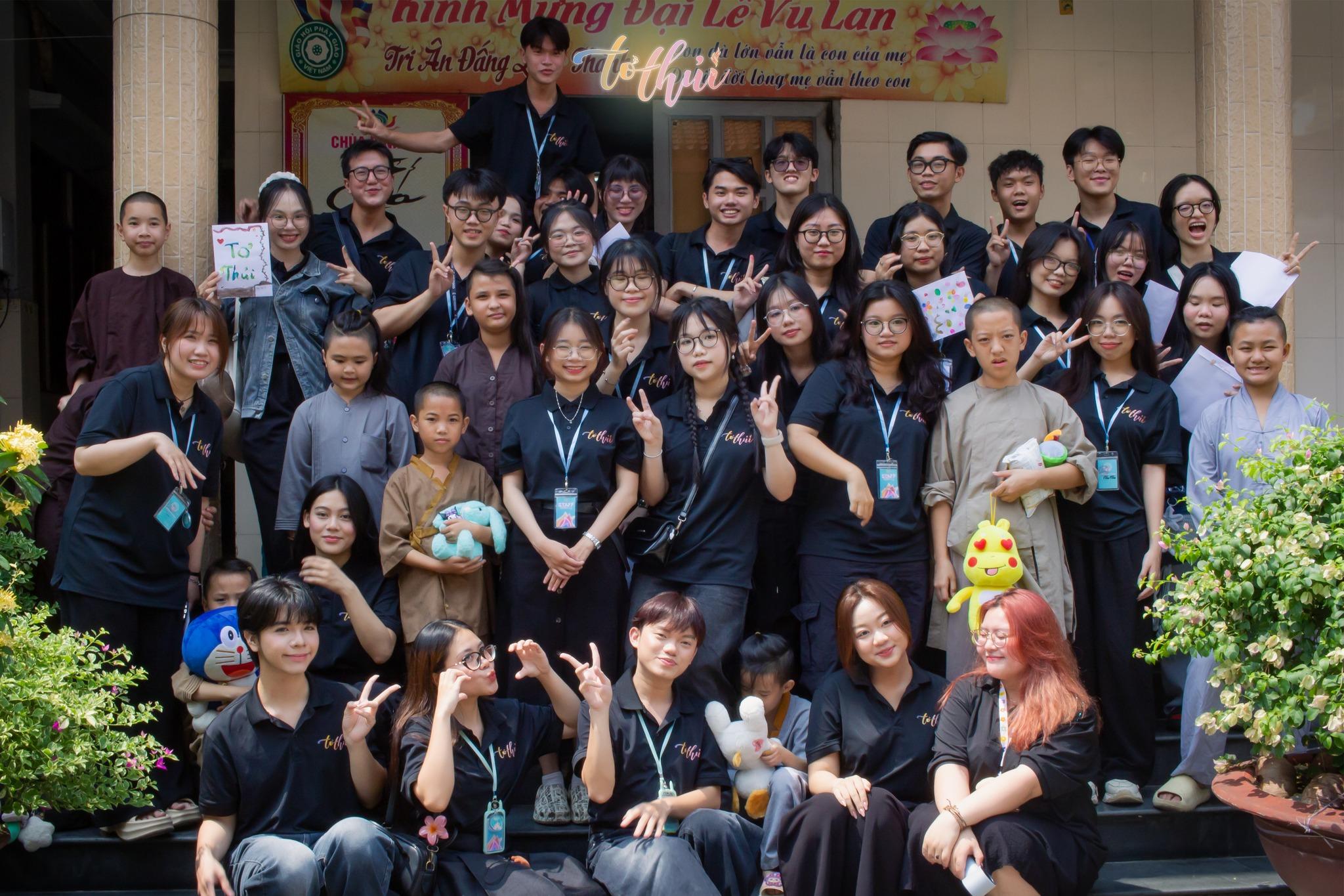 Hình ảnh hoạt động của CLB TƠ THỦI MINISHOW với URL: https://edus3.leaderbook.com/prod/upload/img/68a2eb8dda0a110054a711a3-4.jpeg