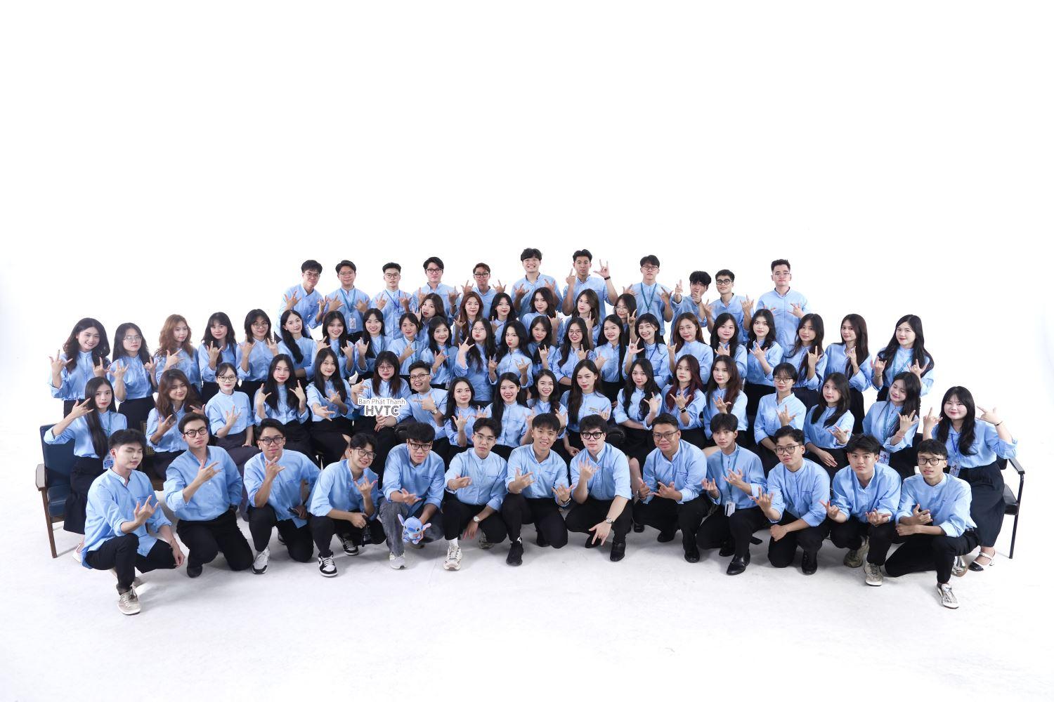 Hình ảnh hoạt động của CLB Ban phát thanh Học viện Tài chính với URL: https://edus3.leaderbook.com/prod/upload/img/69da39573d2e1a0054197b0f-áº£nh 11.png