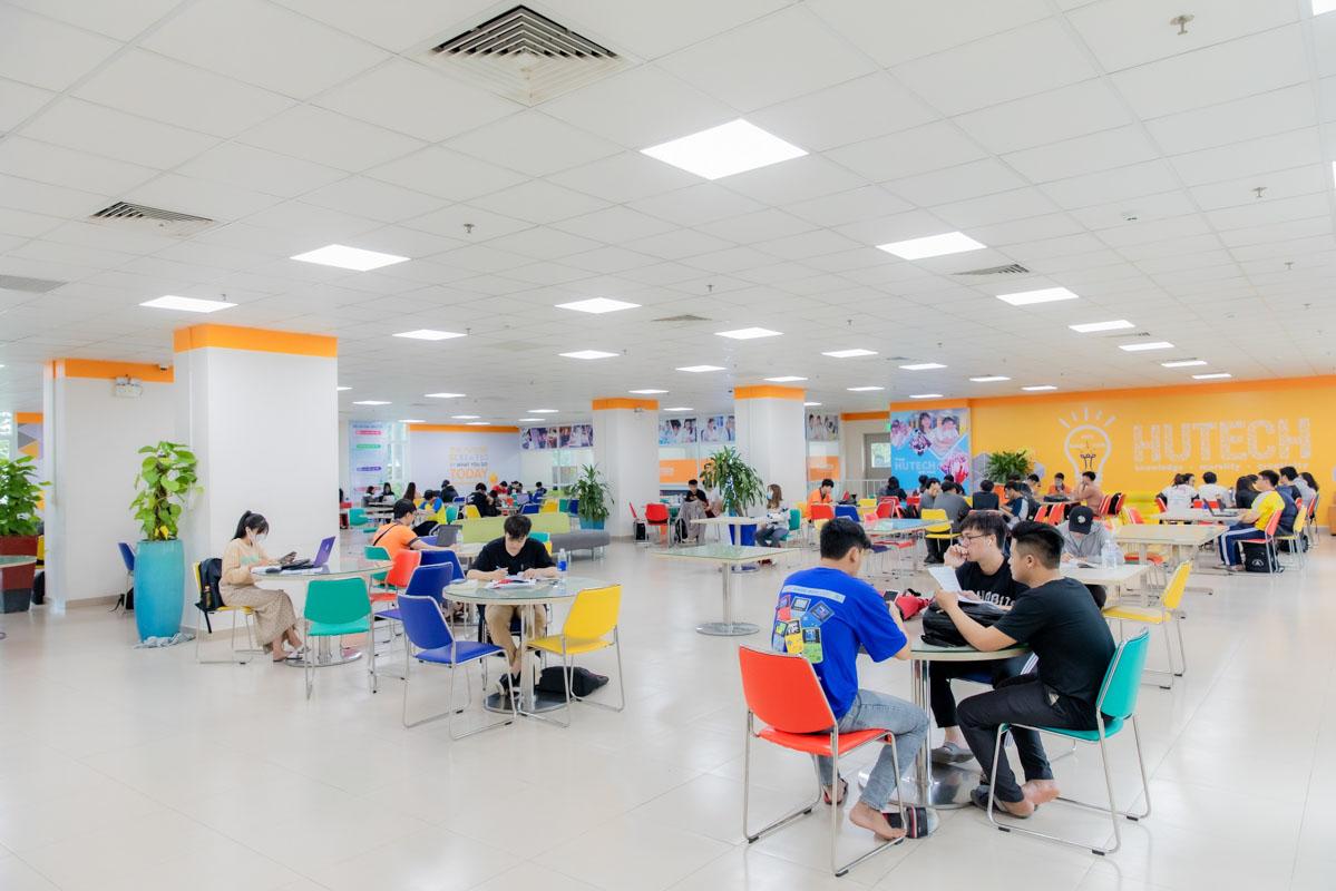 Trường Đại học Công nghệ TP. Hồ Chí Minh