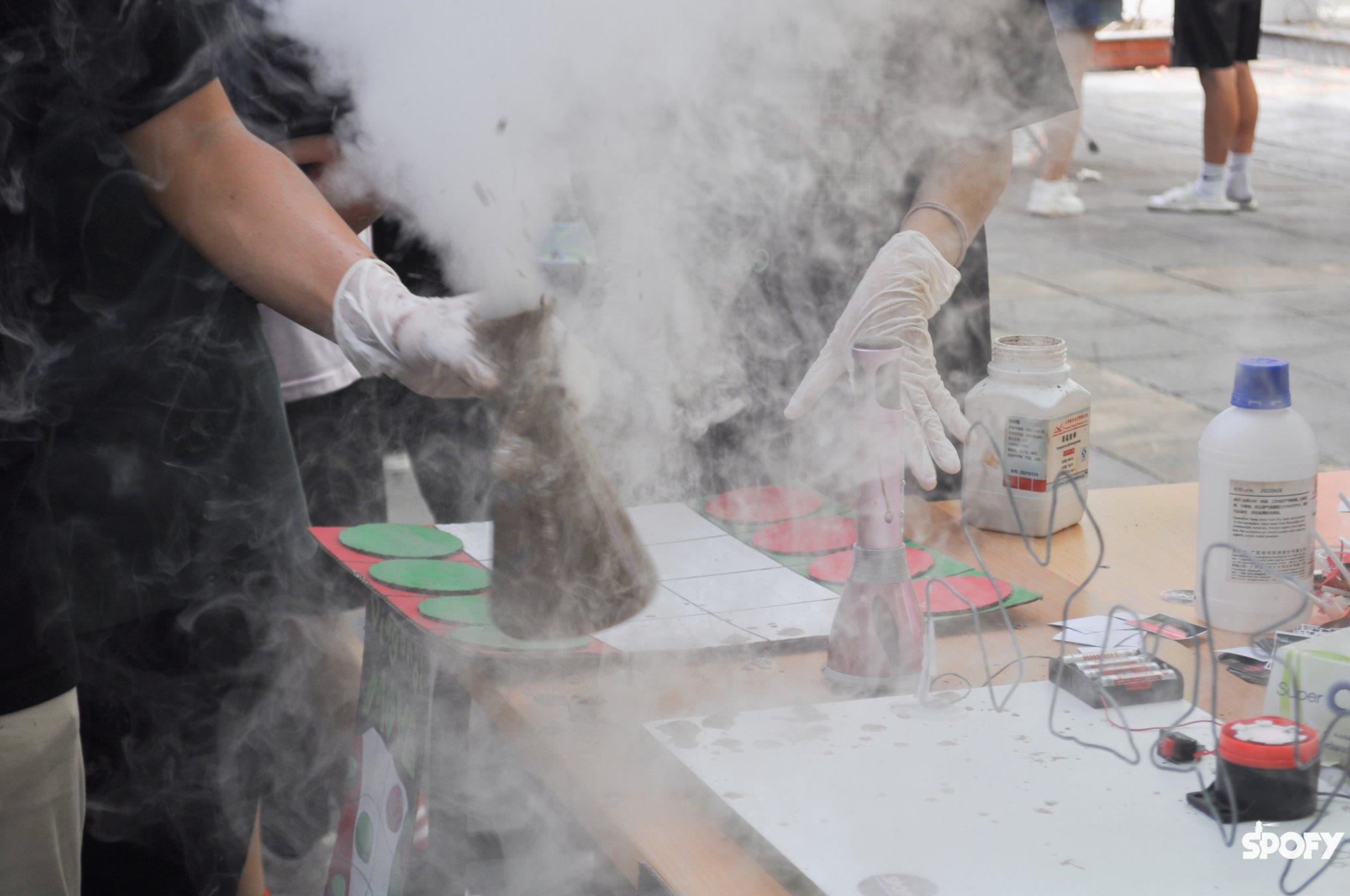 Hình ảnh hoạt động của CLB Science Propagandized Organization For Youth với URL: https://edus3.leaderbook.com/prod/upload/img/662a877b5f2a530051ac91a6-z4702239902069_06c8f74e5ab3163488ae825c8fa934c7.jpg