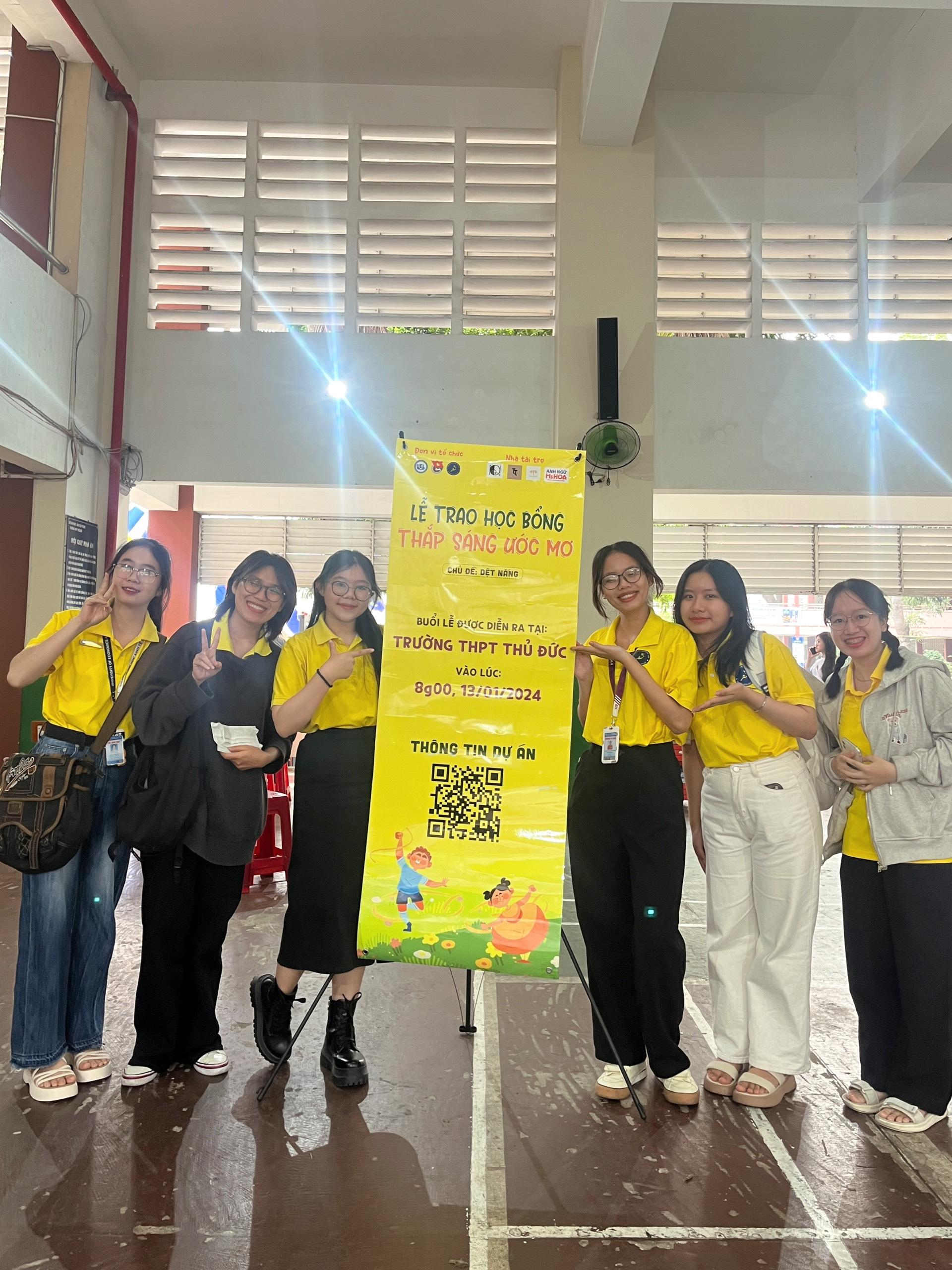 Hình ảnh của DỰ ÁN GÂY QUỸ TRAO HỌC BỔNG "THẮP SÁNG ƯỚC MƠ"