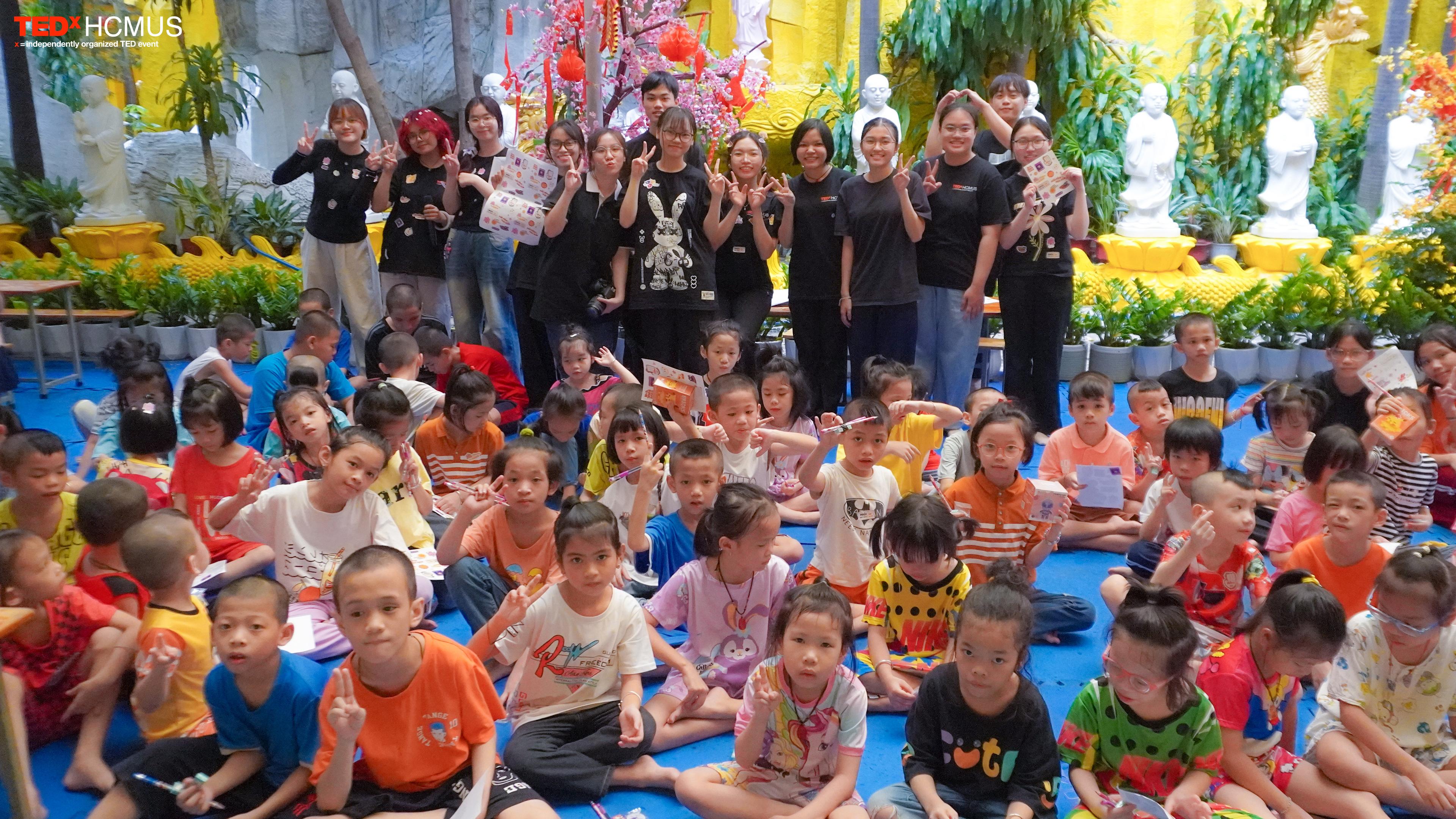 Hình ảnh của Dự án Thiện nguyện "Hoa trong nắng"