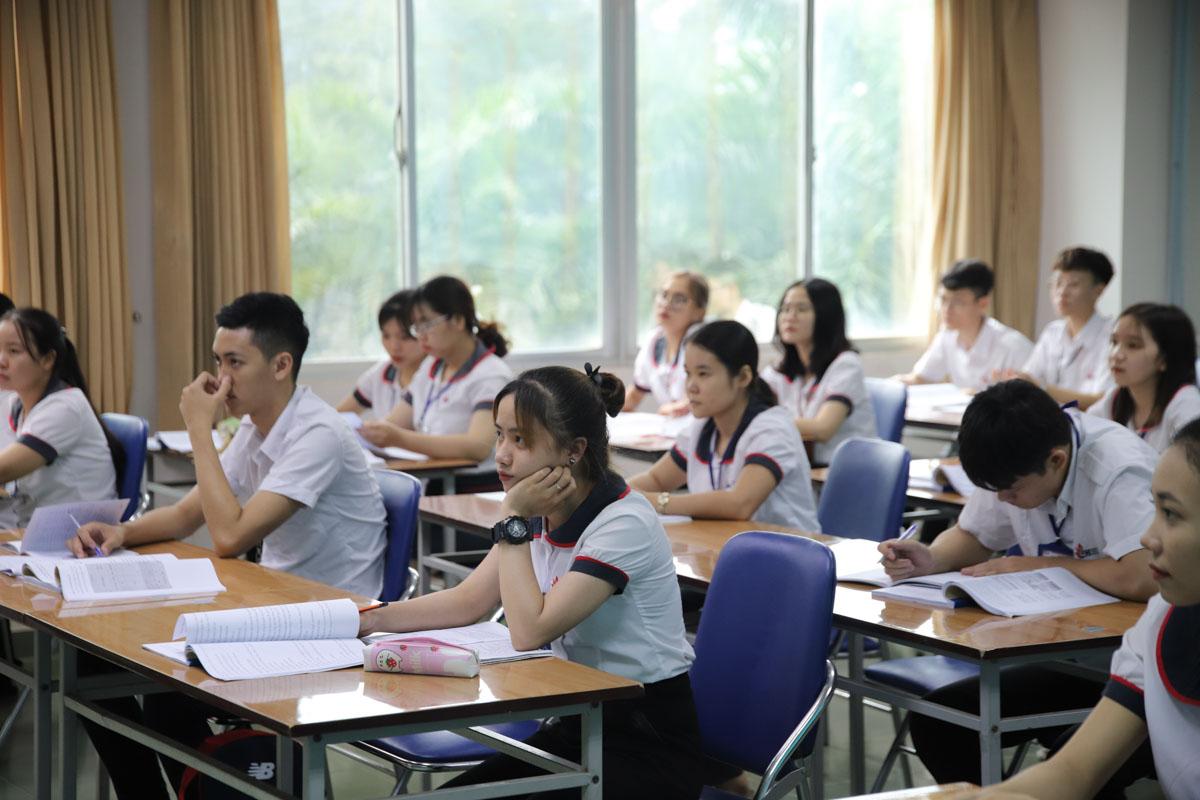 Trường Đại học Công nghiệp TP.HCM, Phân hiệu Quảng Ngãi