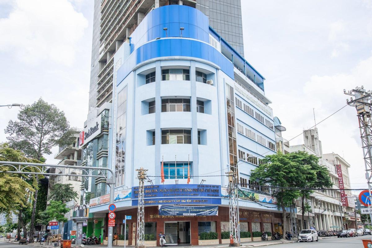 Trường Đại học Ngân hàng TPHCM