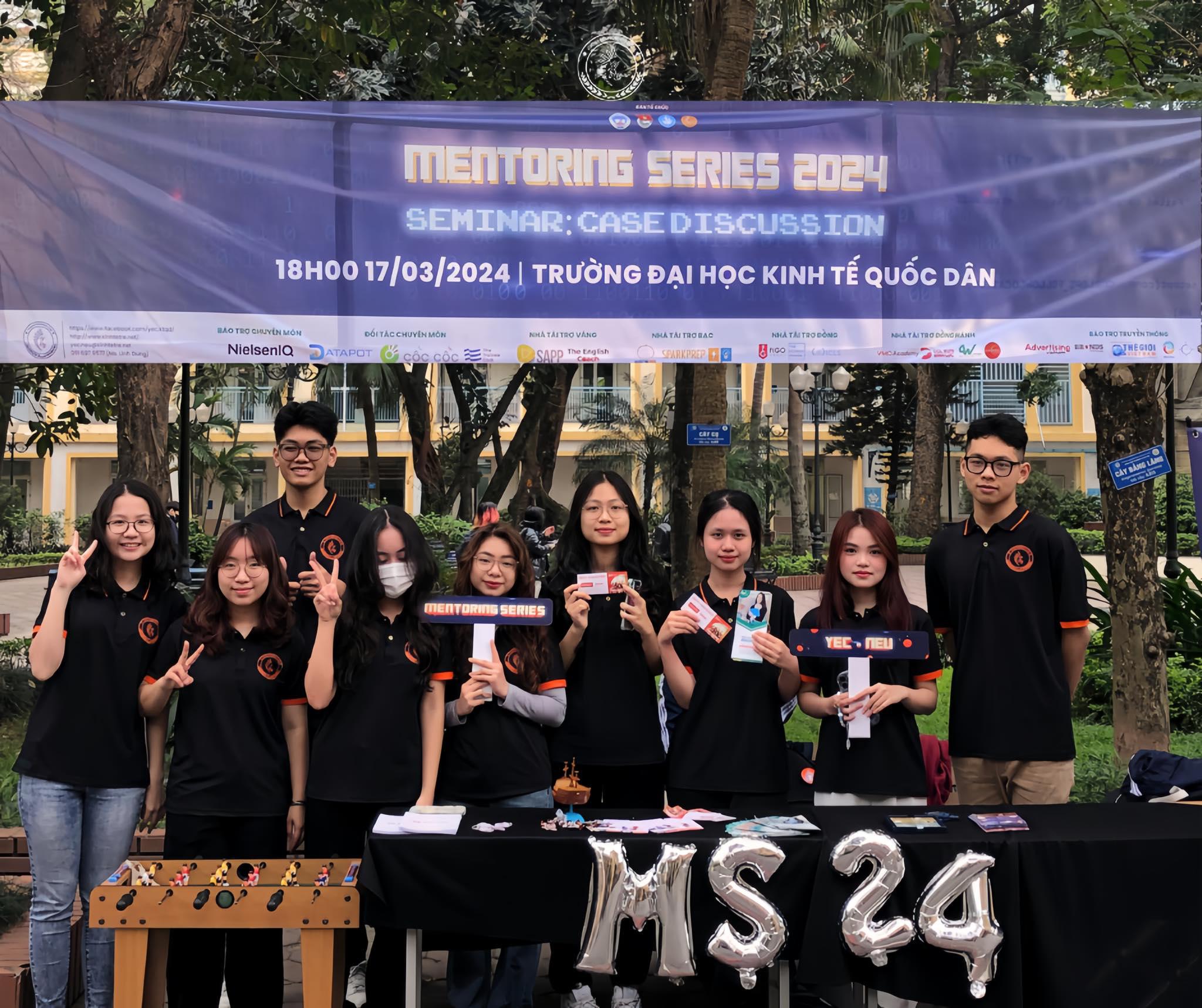 Hình ảnh hoạt động của CLB CLB Nhà Kinh Tế Trẻ - Đại học Kinh tế Quốc dân (YEC-NEU) với URL: https://edus3.leaderbook.com/prod/upload/img/66a59f9ec6a4c60052bb63f5-432248079_802438295246700_2176661484031393536_n.jpg
