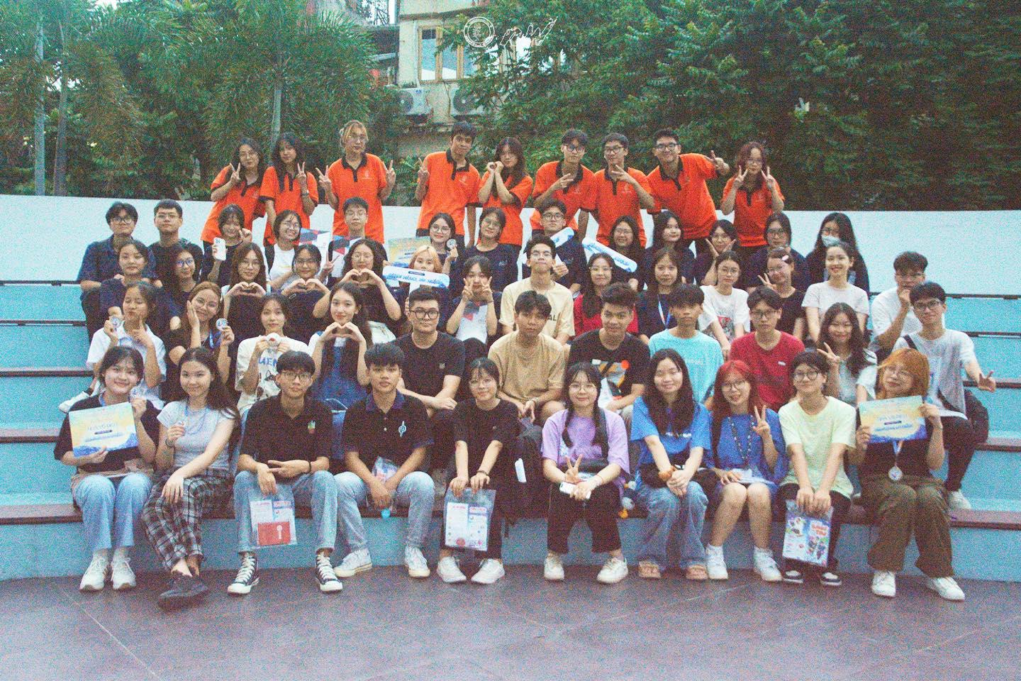 Hình ảnh hoạt động của CLB CLB Nhà Kinh Tế Trẻ - Đại học Kinh tế Quốc dân (YEC-NEU) với URL: https://edus3.leaderbook.com/prod/upload/img/66a59f9ec6a4c60052bb63f6-385890673_704076495082881_7628905635125384859_n.jpg