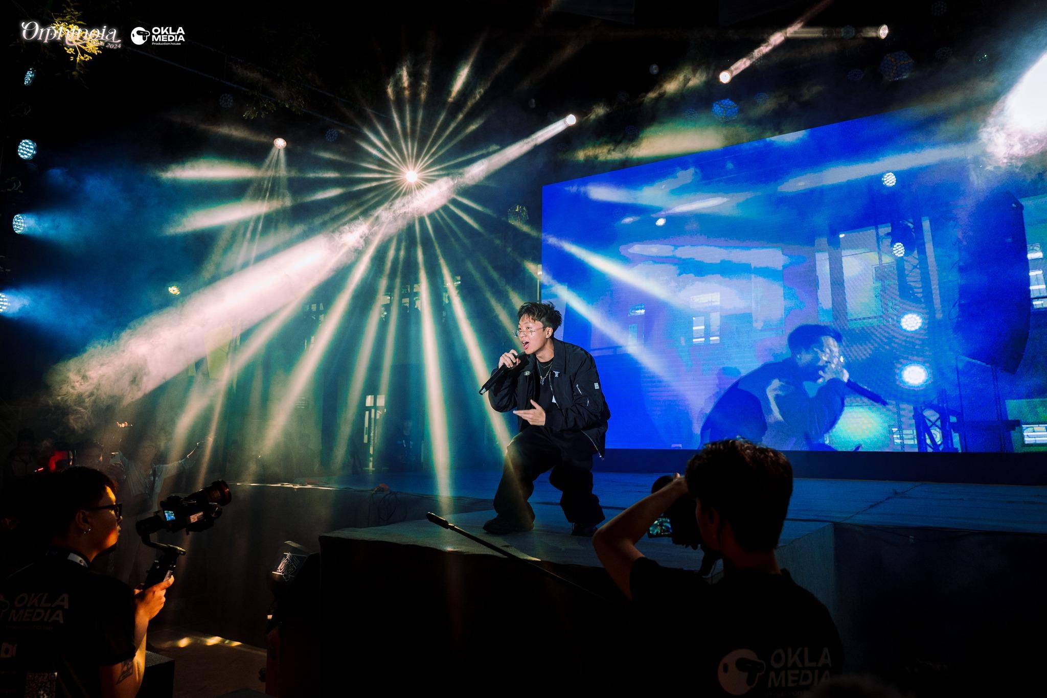 Hình ảnh hoạt động của CLB Lê Quý Đôn Music Festival 2025 với URL: https://edus3.leaderbook.com/prod/upload/img/670f75e09034f30052bc405f-422354380_911004157479218_8194764018369516000_n.jpg