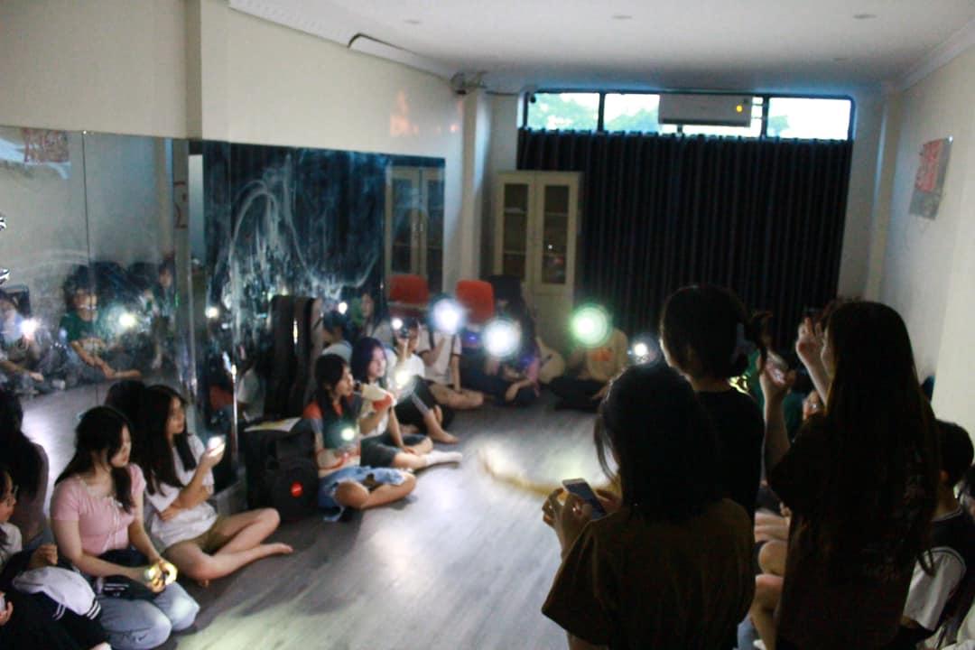 Hình ảnh hoạt động của CLB QTMC-Quang Trung Music Club với URL: https://edus3.leaderbook.com/prod/upload/img/6762d1041221930051d53fdd-462199432_1189641185922808_6198185078843205054_n.jpg