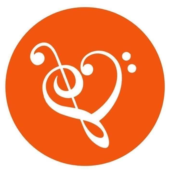 Logo Câu Lạc Bộ Âm nhạc và Nghệ Thuật Trường Đại học Luật Hà Nội