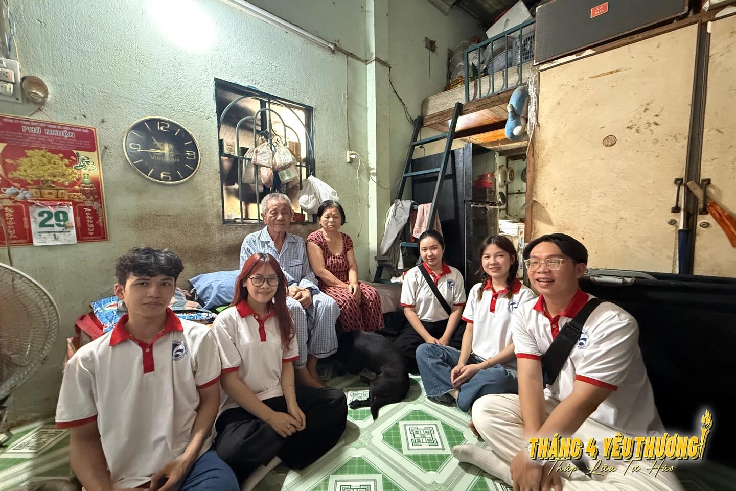 Hình ảnh hoạt động của CLB Lớp Truyền thông Văn hóa 12.1 (trường Đại học Văn hóa TP. Hồ Chí Minh) với URL: https://edus3.leaderbook.com/prod/upload/img/69463f0b921c6a005475f462-490349728_122234016458069958_1739798565456046021_n.jpg