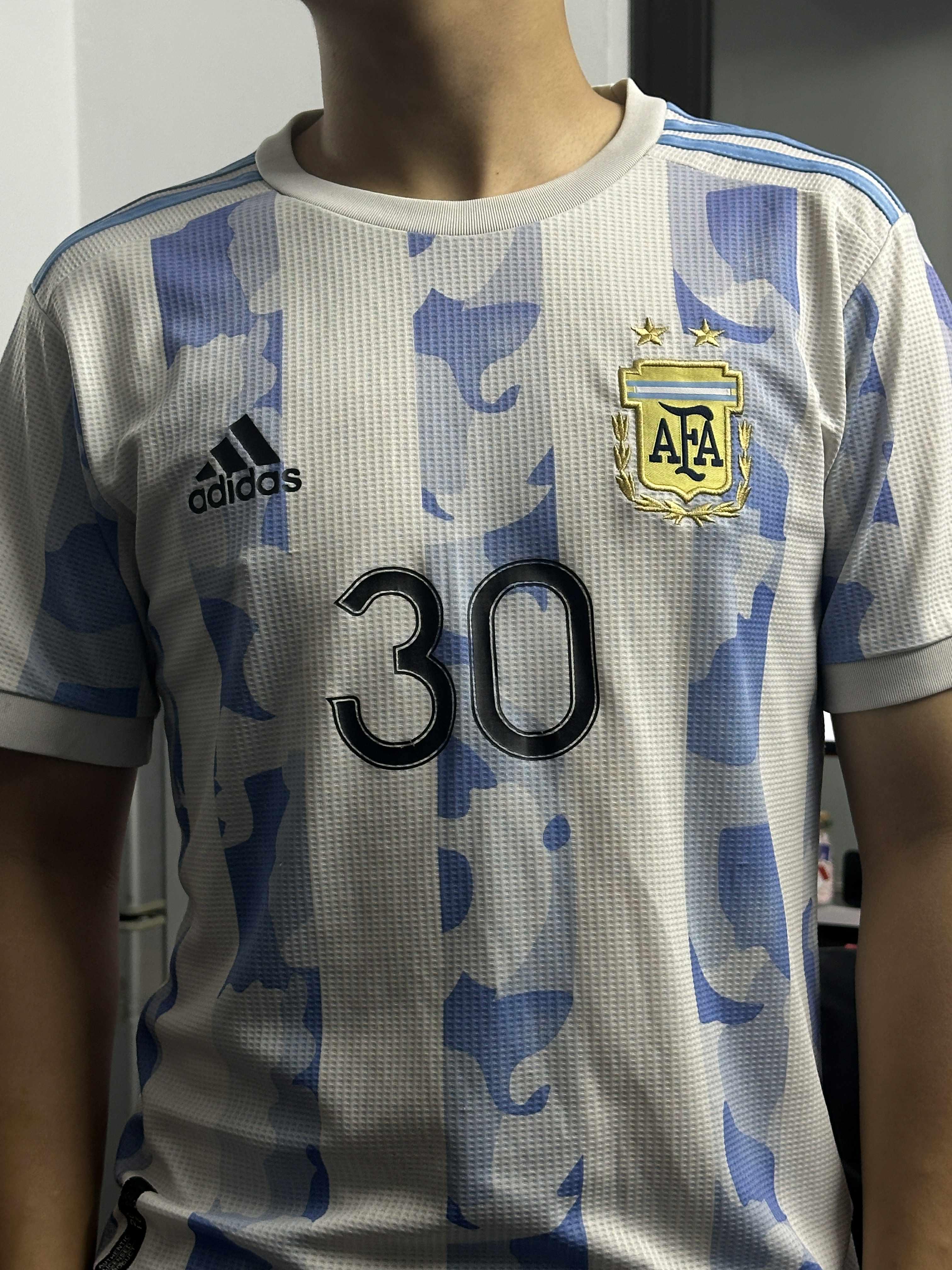 Kiên